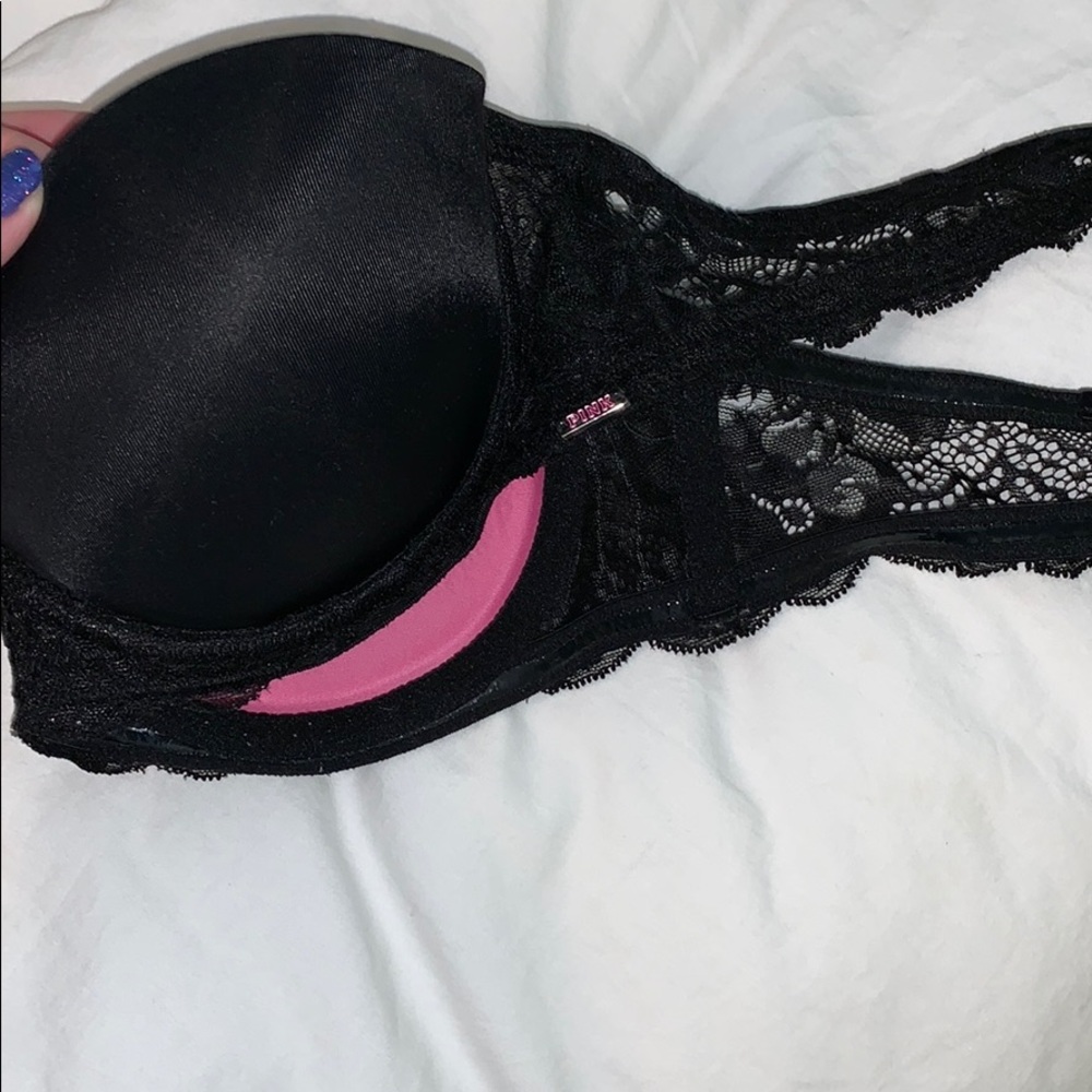 Strapless bra